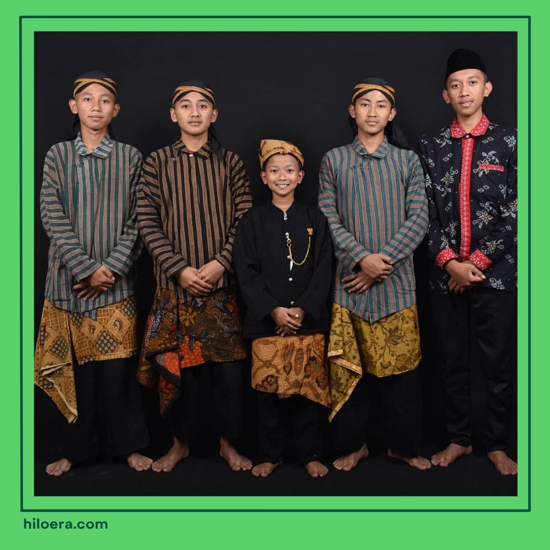 Baju Adat Khas Jogja